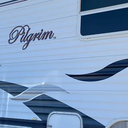 Super Saver Fifth Wheel. Tucson Exterior photo