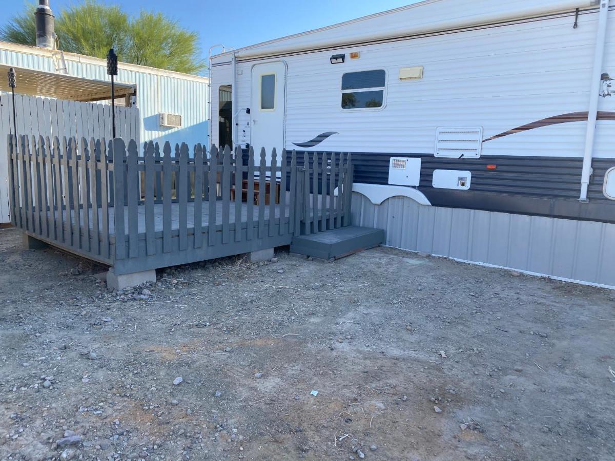 Super Saver Fifth Wheel. Tucson