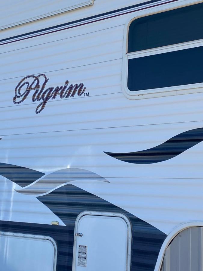 Super Saver Fifth Wheel. Villa Tucson